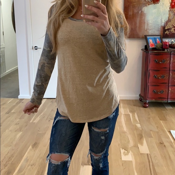 Camo Printed Mustard Top - Picture 2 of 7